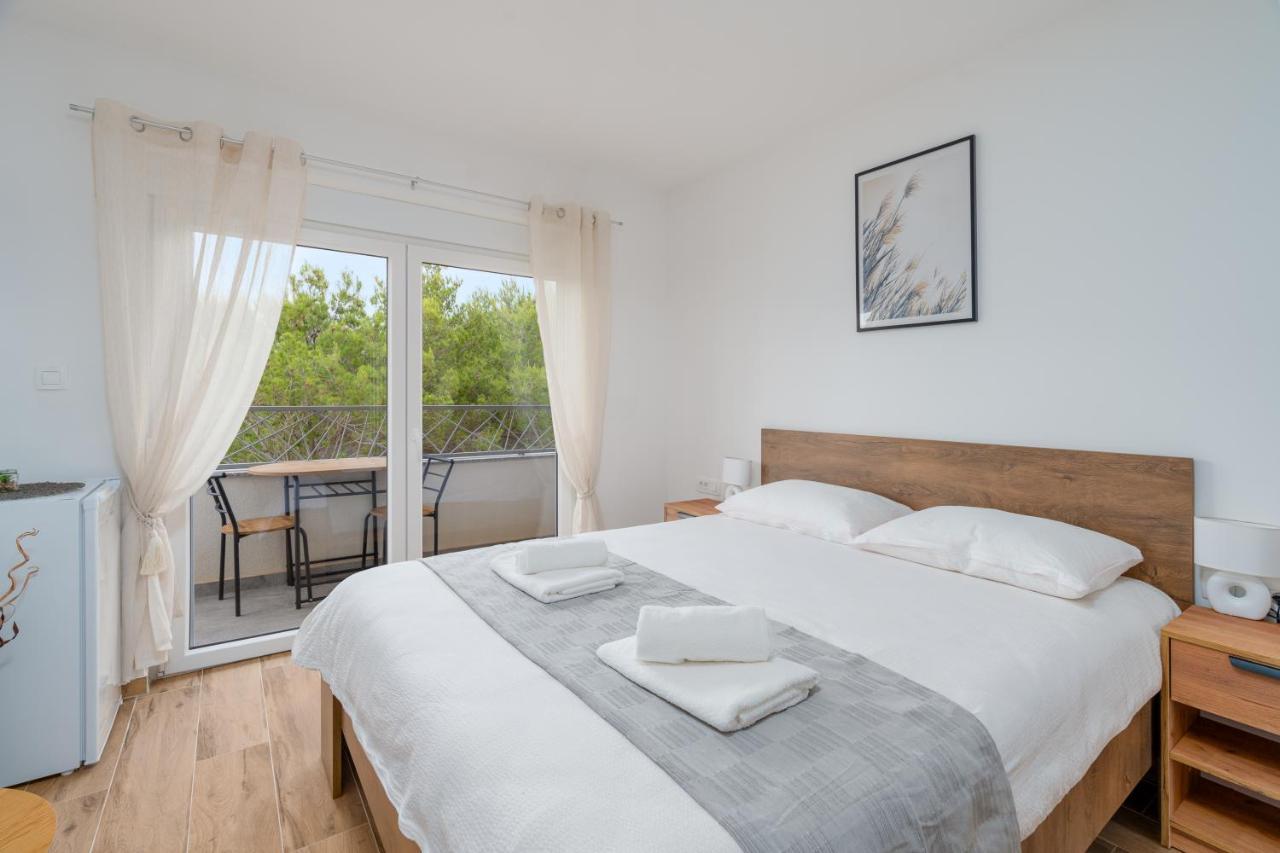 Number One Apartments Вир Экстерьер фото