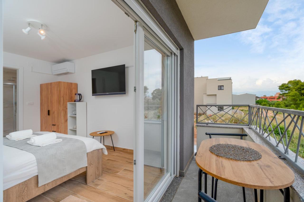 Number One Apartments Вир Экстерьер фото