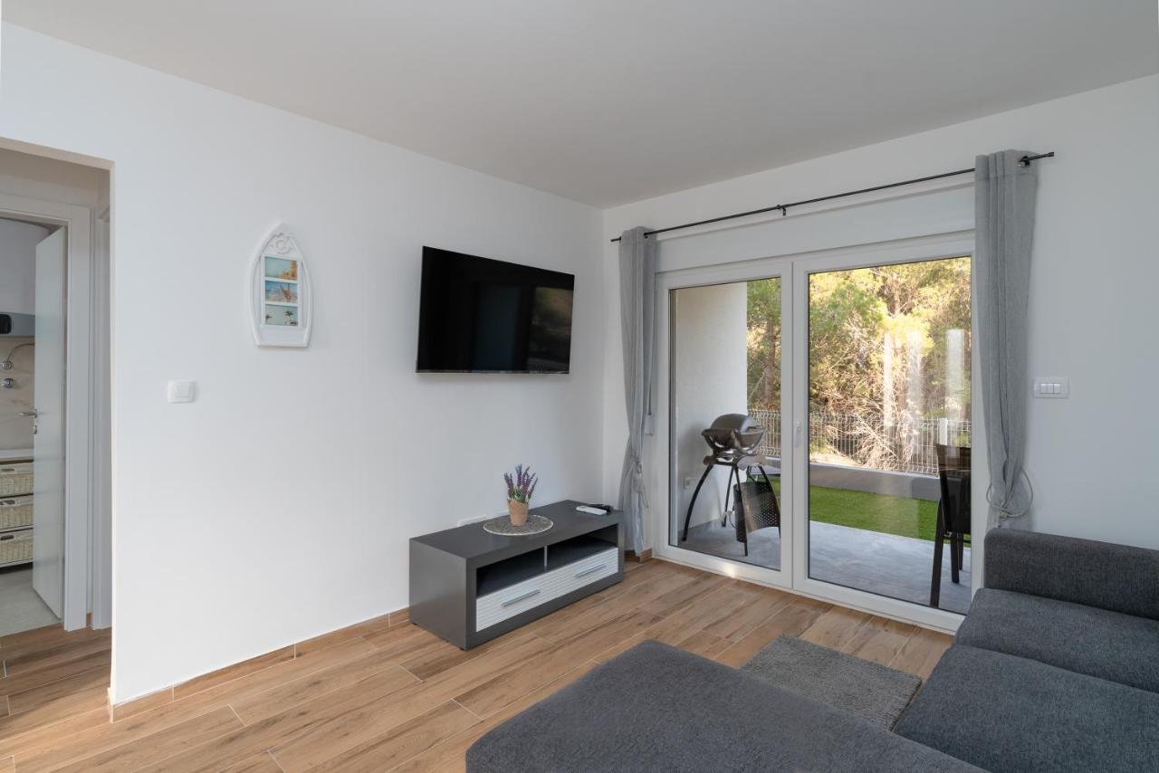Number One Apartments Вир Экстерьер фото