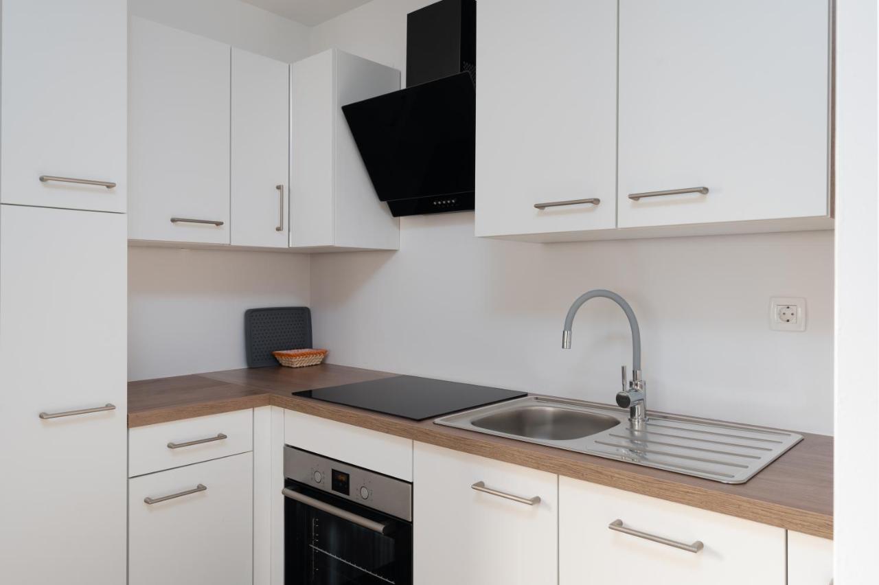 Number One Apartments Вир Экстерьер фото