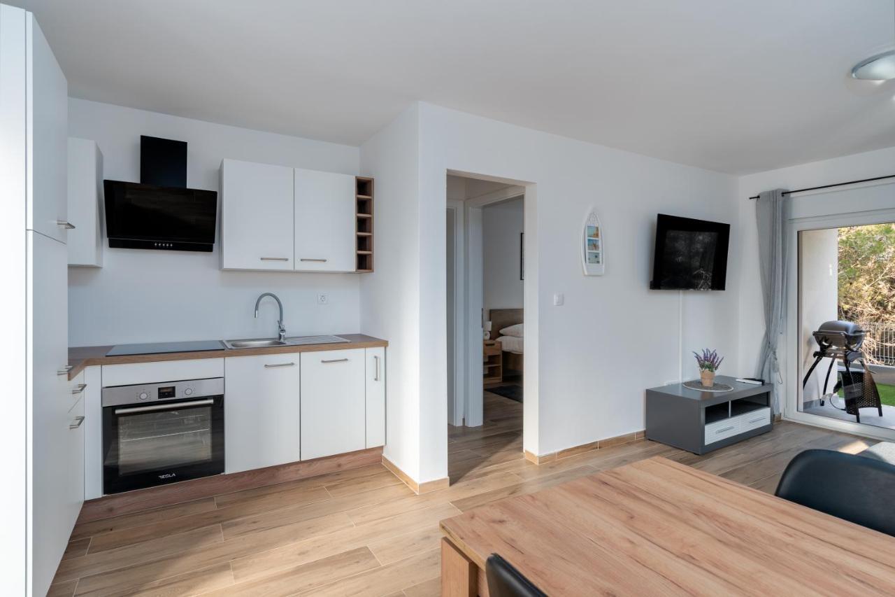 Number One Apartments Вир Экстерьер фото