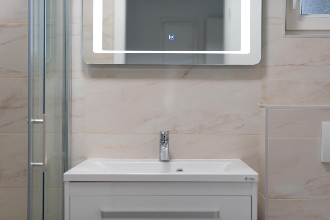 Number One Apartments Вир Экстерьер фото